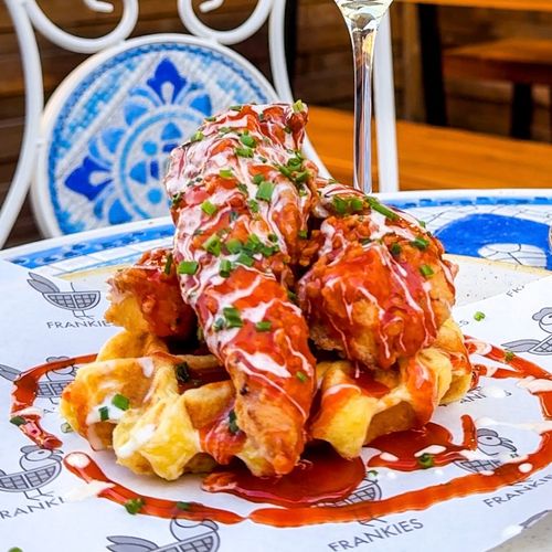 Frankie's Fried Chicken & Waffles